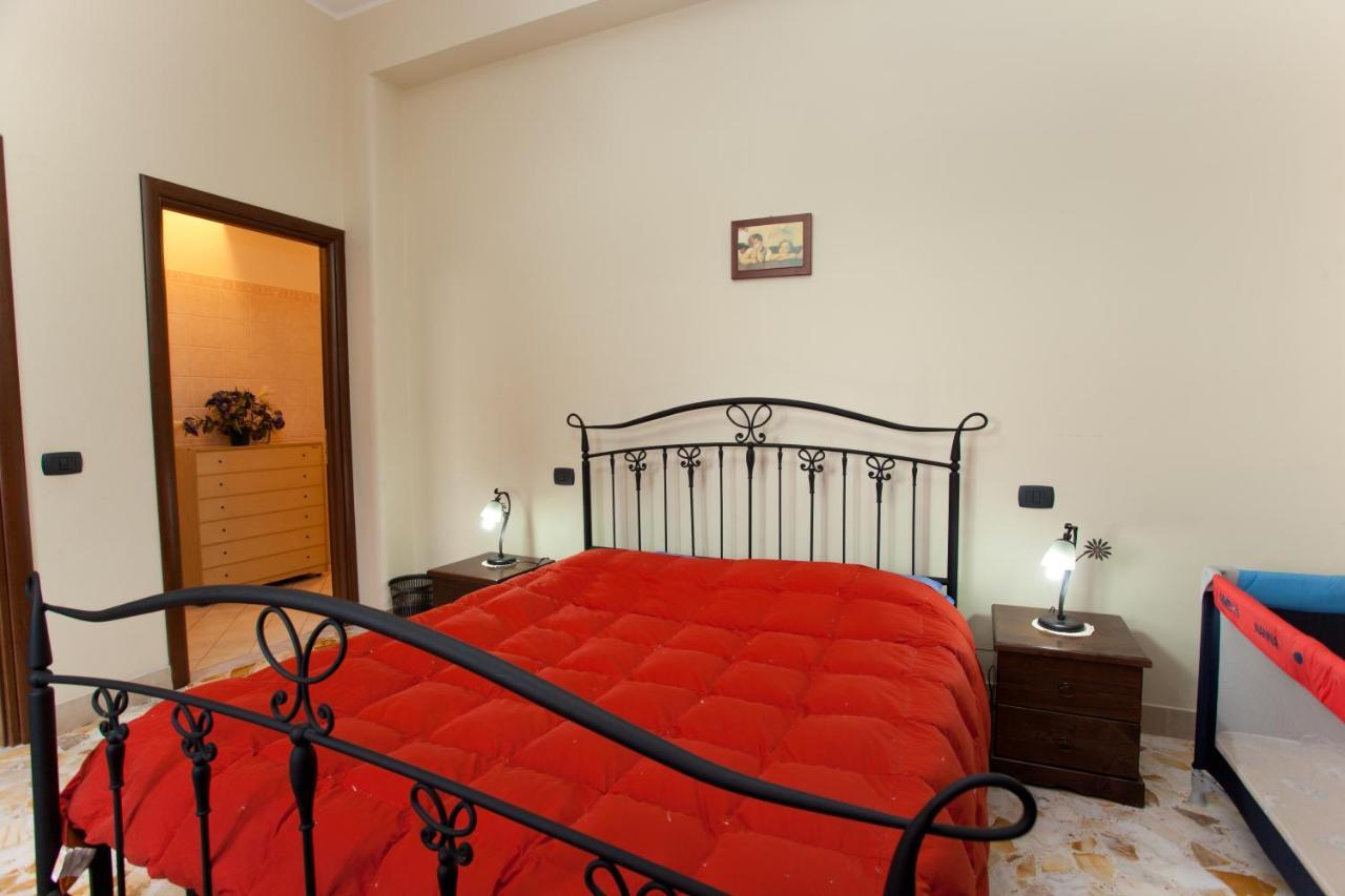 Le Grotte Bed & Breakfast Riposto Luaran gambar